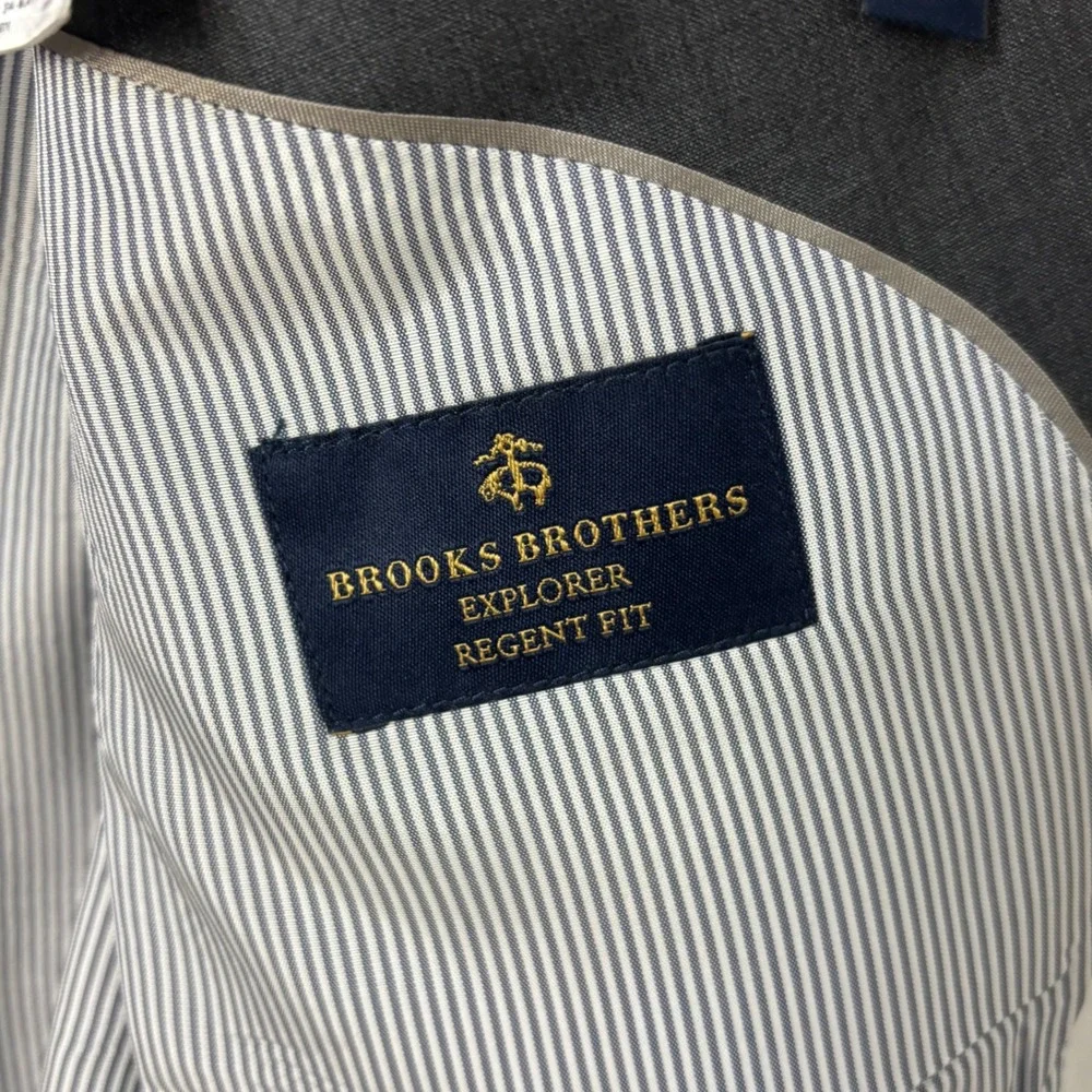 Brooks Brothers Explorer Regent Fit Blazer Mens 44L Charcoal Gray Wool Jacket